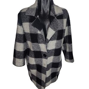 Marisa & Marie Black & White Buffalo Plaid Wool Blend Light Coat Shacket Size S
